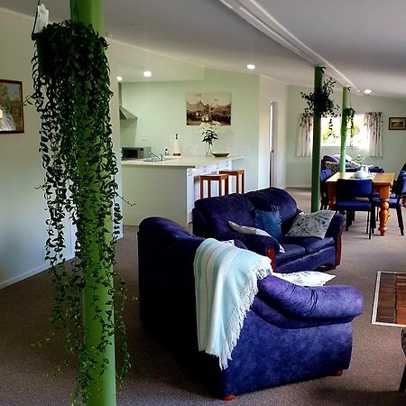 Bed and Breakfast The Old Dairy Factory Norsewood Экстерьер фото